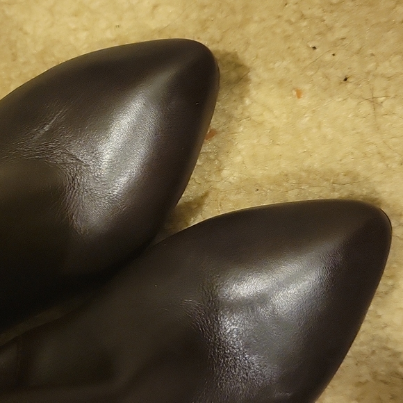 New BCBG Leather Bootie - Picture 2 of 5